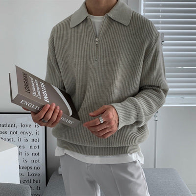 Alex | Sweater with a Collar and Zipper