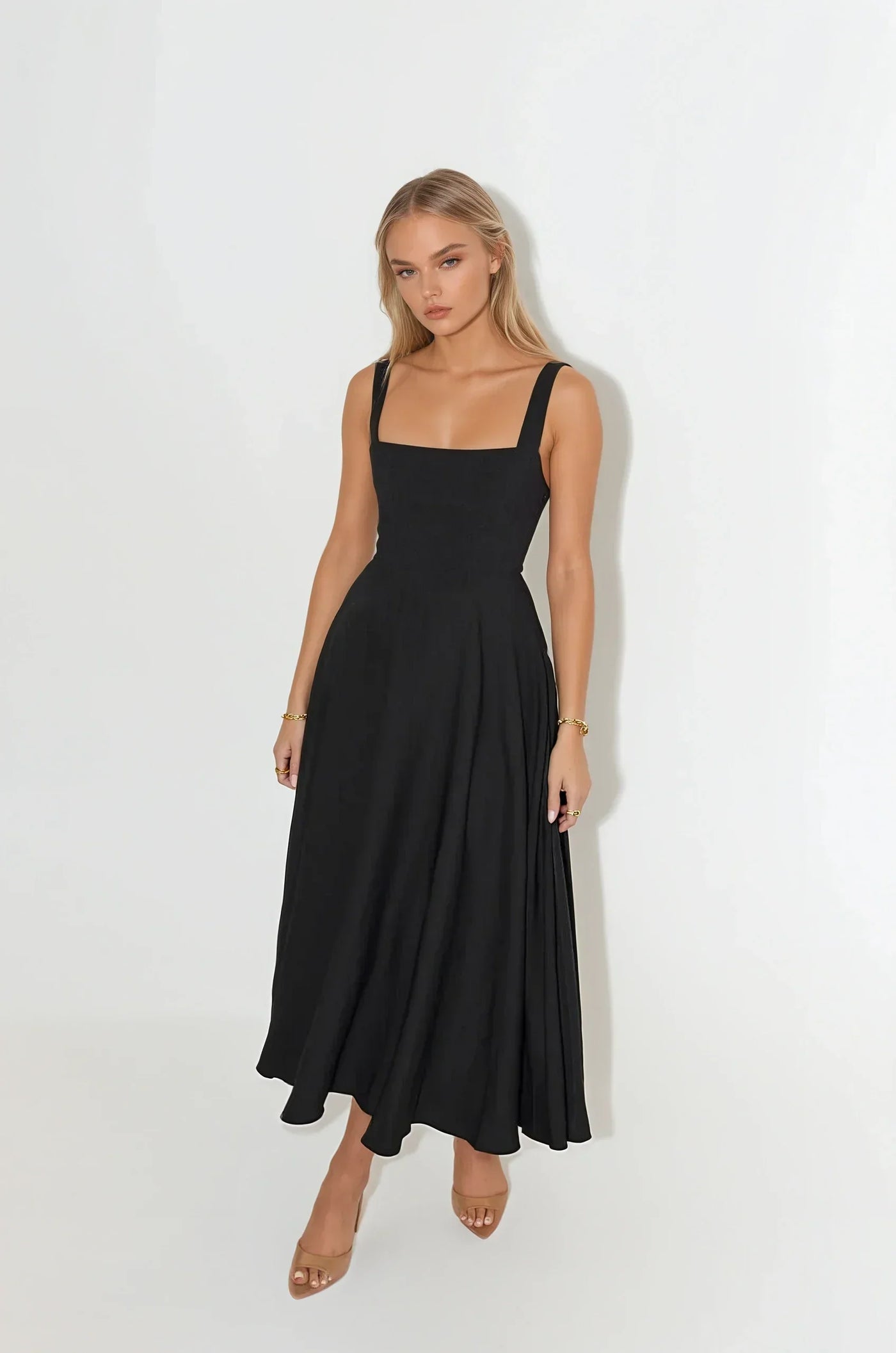 Mina - Long Dress with Adjustable Straps