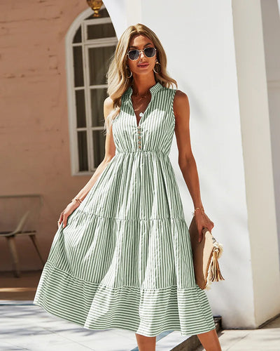 Émilie  | Feminine Flowy Day Dress