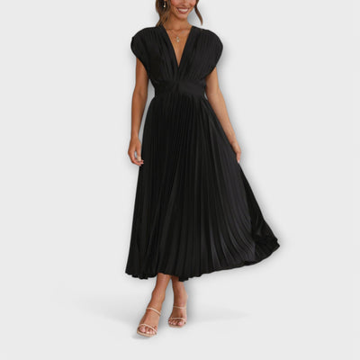 Maria - Stylish Pleated Dress