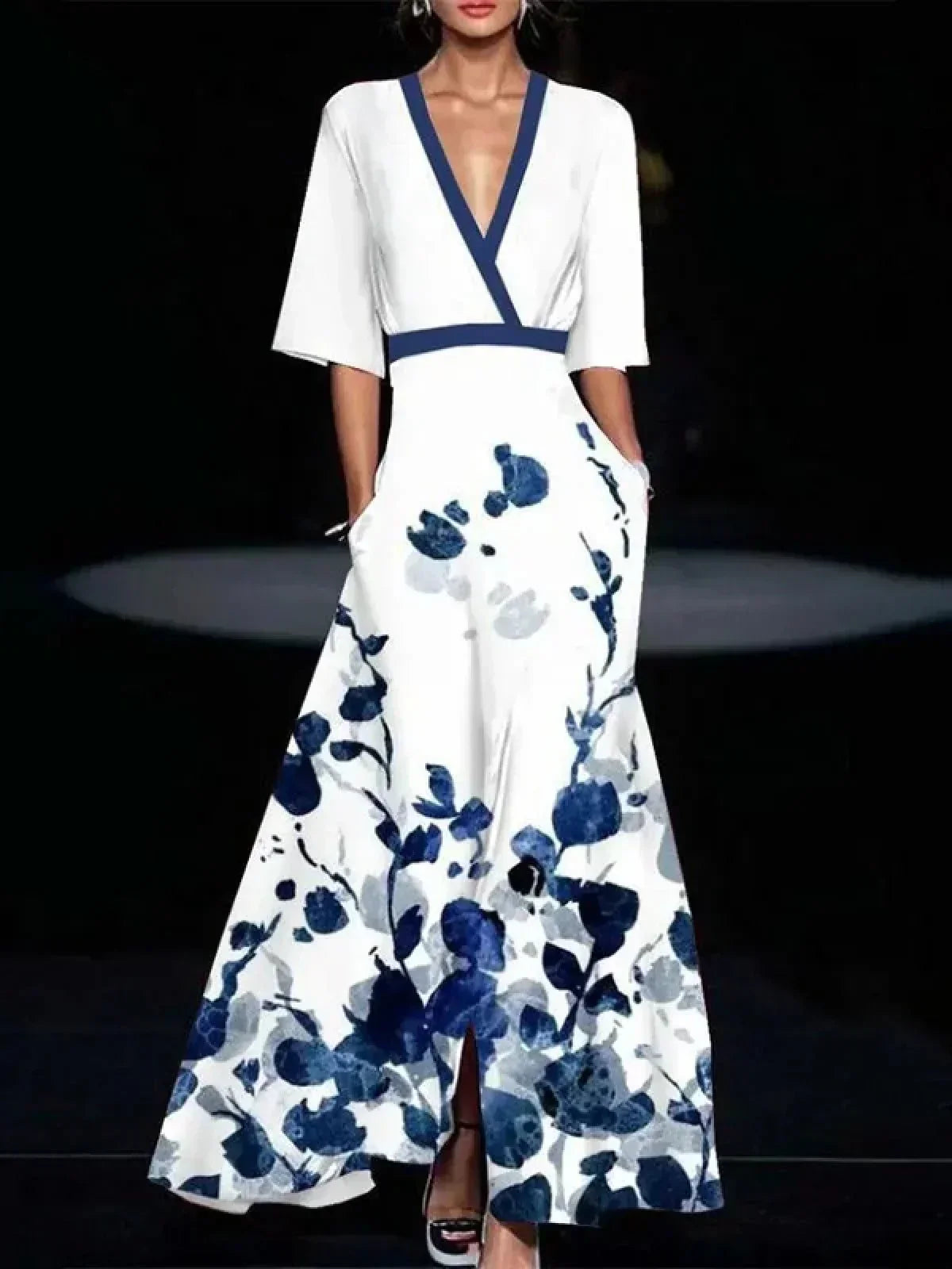 Sarah – Bold Print Maxi Dress