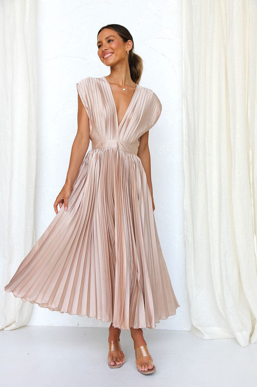 Chloé – Elegant Midi Dress